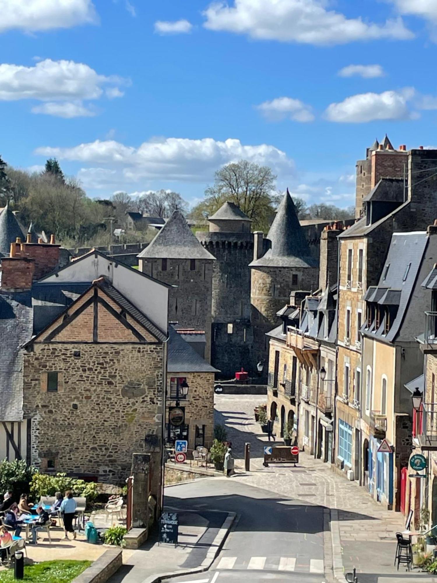 Le Relais Medieval Fougeres Ngoại thất bức ảnh